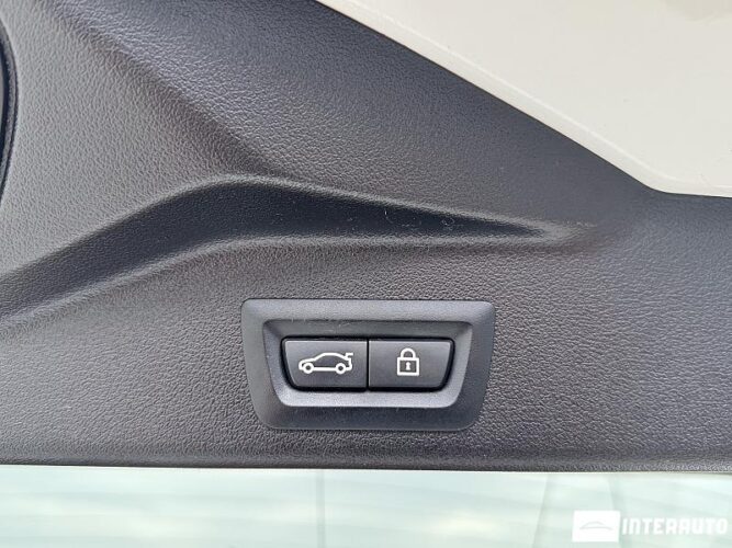 BMW X5 4.5e 65 interauto-car