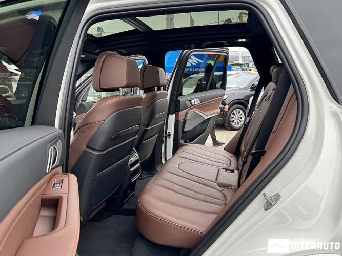 BMW X5 4.5e 52 interauto-car