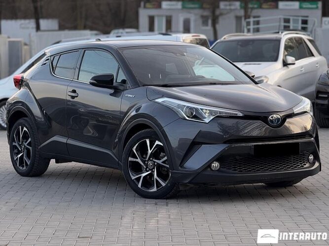 Toyota C-HR 32 interauto-car