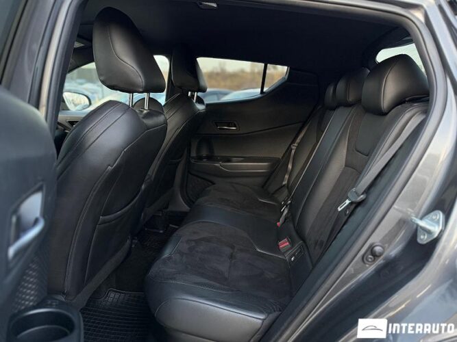 Toyota C-HR 47 interauto-car