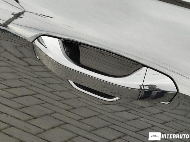 Audi A8 55 interauto-car