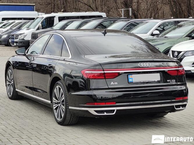 Audi A8 40 interauto-car