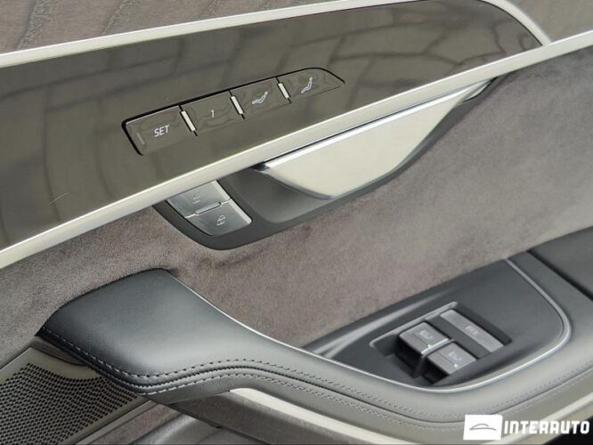 Audi A8 57 interauto-car
