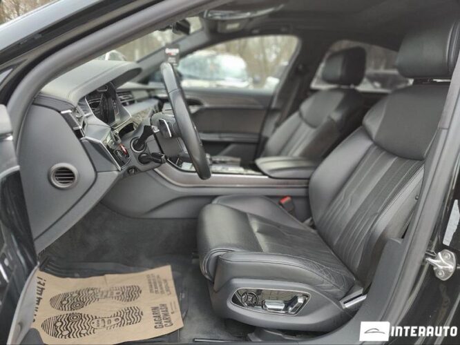 Audi A8 43 interauto-car