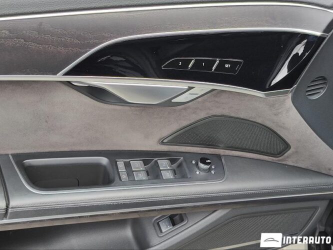 Audi A8 53 interauto-car