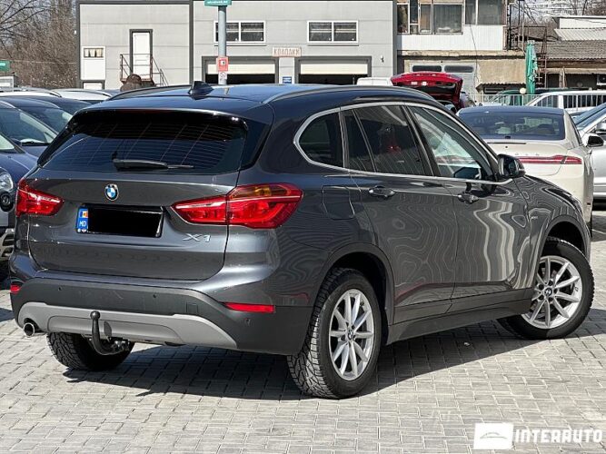 BMW X1 1.6D 33 interauto-car