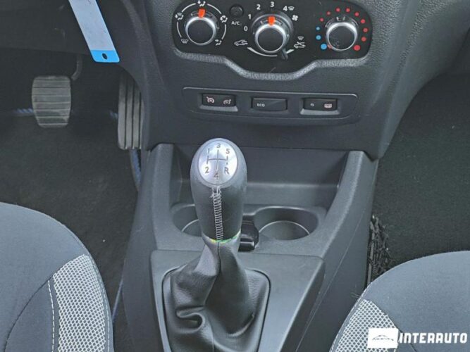 Dacia Lodgy 41 interauto-car