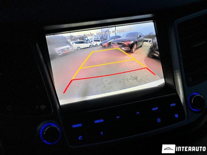 Hyundai Tucson 42 interauto-car