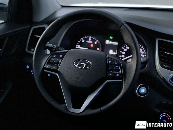 Hyundai Tucson 39 interauto-car