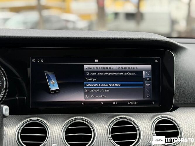 Mercedes E 200 40 interauto-car