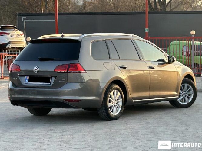 Volkswagen Golf 31 interauto-car