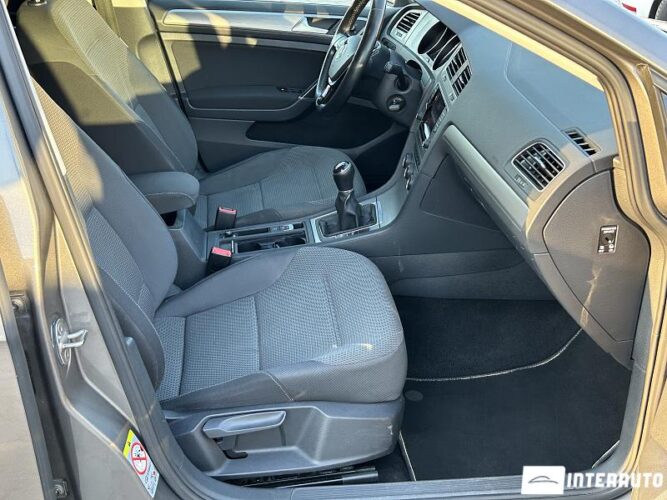 Volkswagen Golf 43 interauto-car
