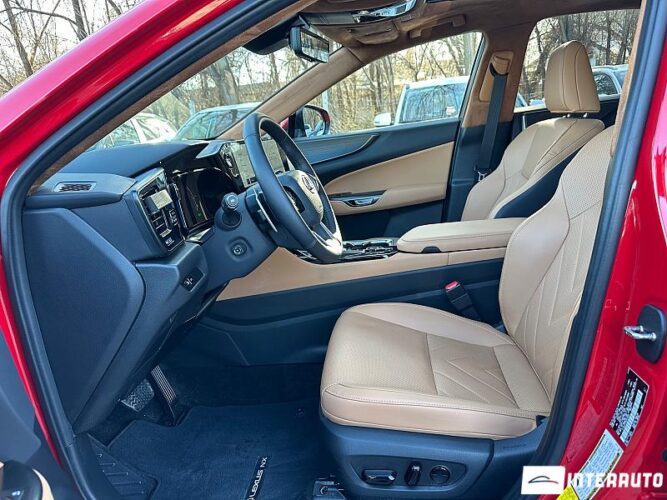 Lexus NX 450H+ 39 interauto-car