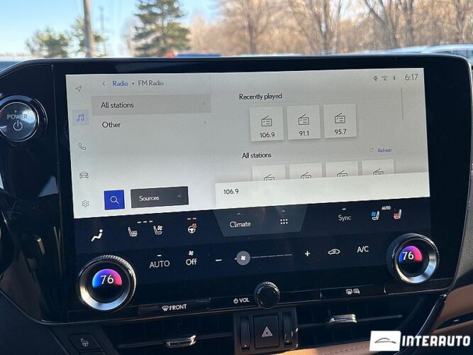 Lexus NX 450H+ 48 interauto-car