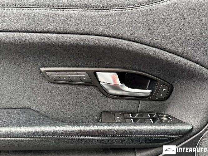 Land Rover Range Rover Evoque 44 interauto-car