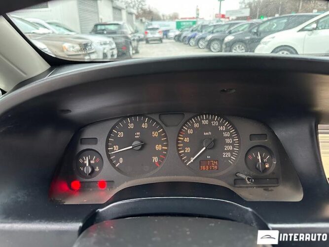 Opel Zafira 37 interauto-car