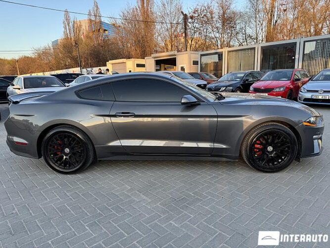 Ford Mustang 39 interauto-car