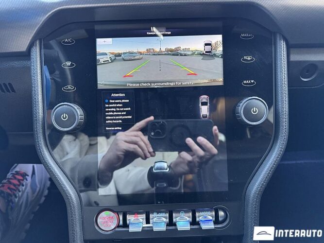 Ford Mustang 49 interauto-car