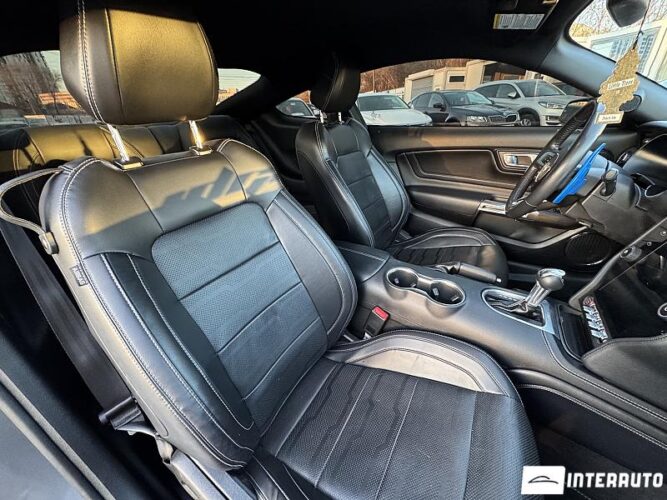 Ford Mustang 55 interauto-car