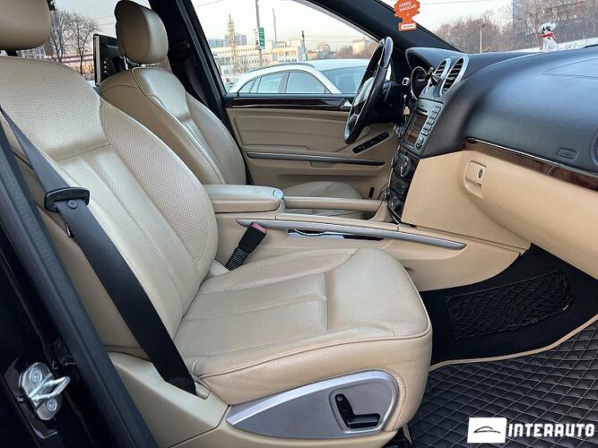 Mercedes GL 350 57 interauto-car