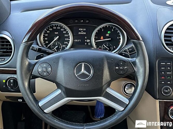 Mercedes GL 350 43 interauto-car