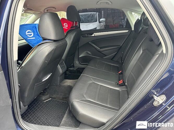 Volkswagen Passat 44 interauto-car