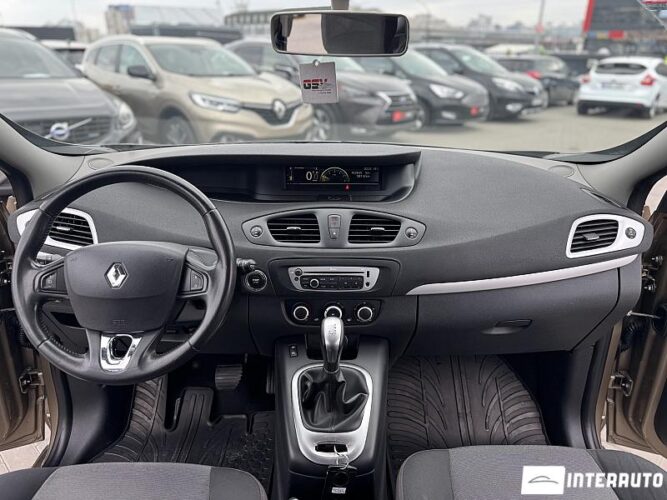 Renault Grand Scenic 35 interauto-car