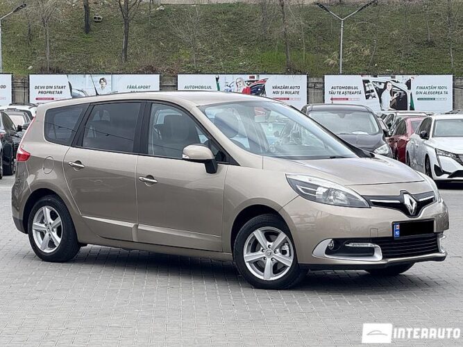 Renault Grand Scenic 30 interauto-car