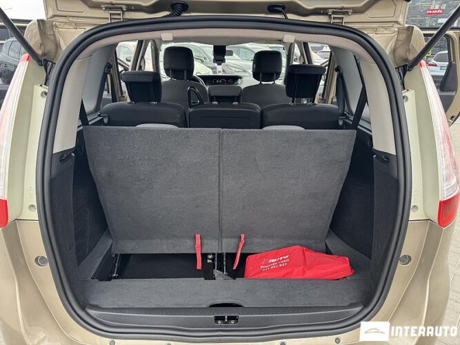 Renault Grand Scenic 47 interauto-car