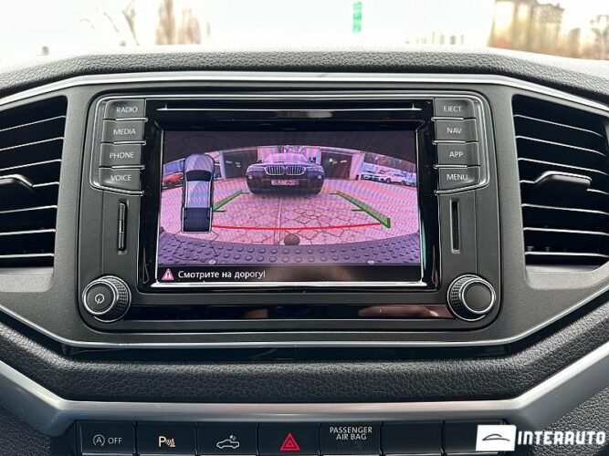 Volkswagen Amarok 44 interauto-car