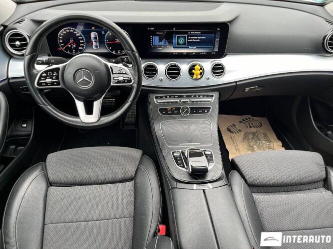 Mercedes E 200 39 interauto-car