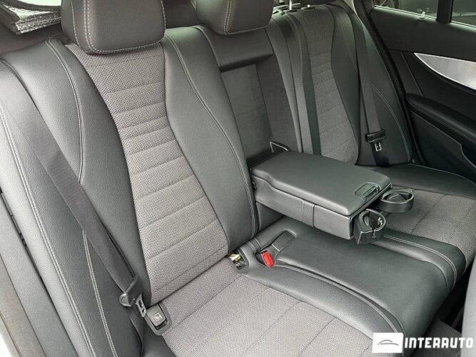 Mercedes E 200 50 interauto-car