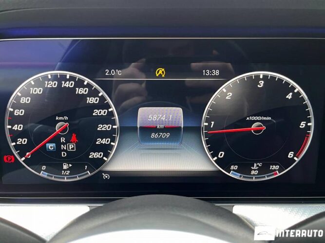 Mercedes E 200 41 interauto-car