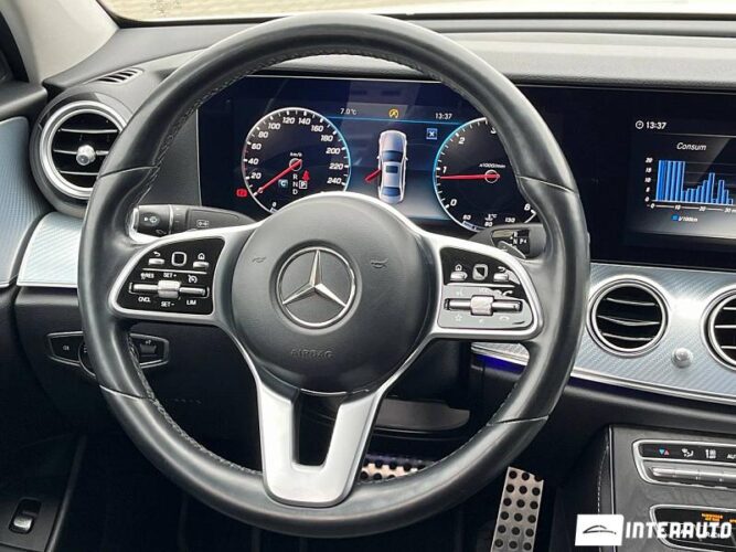 Mercedes E 200 40 interauto-car