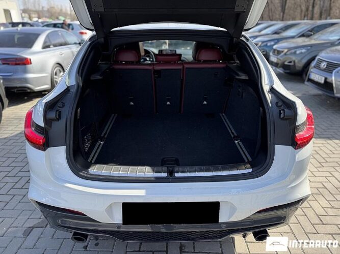 BMW X4 3.0i 37 interauto-car