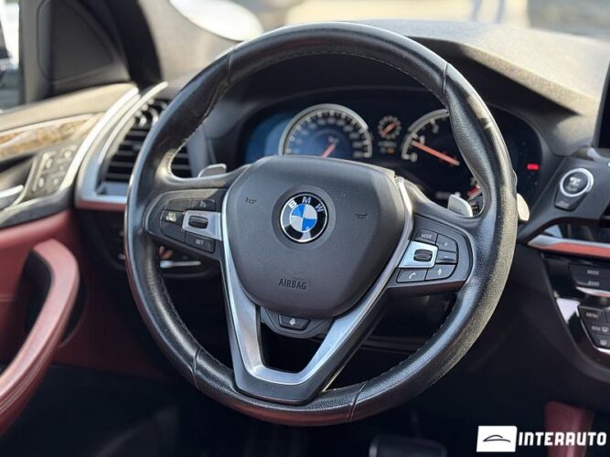 BMW X4 3.0i 45 interauto-car
