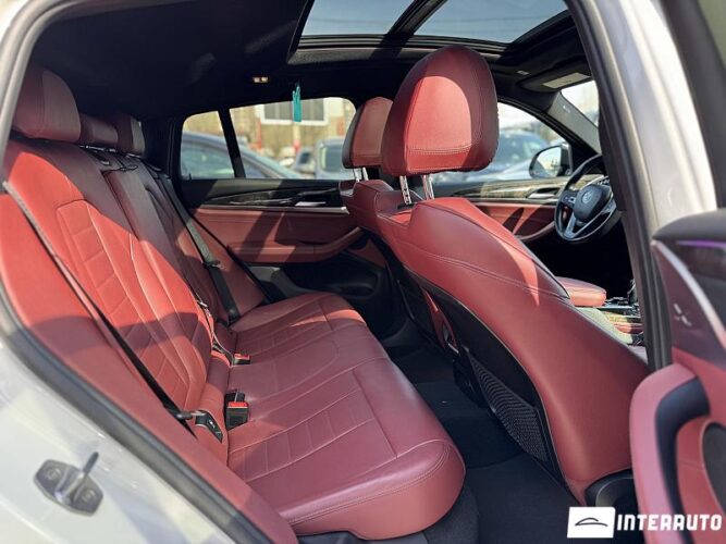 BMW X4 3.0i 52 interauto-car