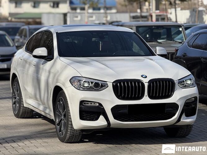 BMW X4 3.0i 35 interauto-car