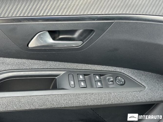 peugeot 3008 2021