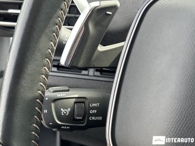 peugeot 3008 2021
