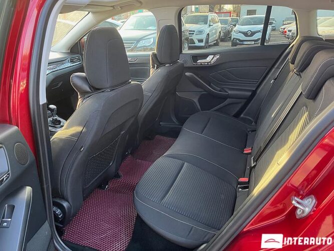 Ford Focus 45 interauto-car