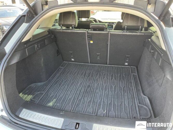 Land Rover Range Rover Velar 55 interauto-car