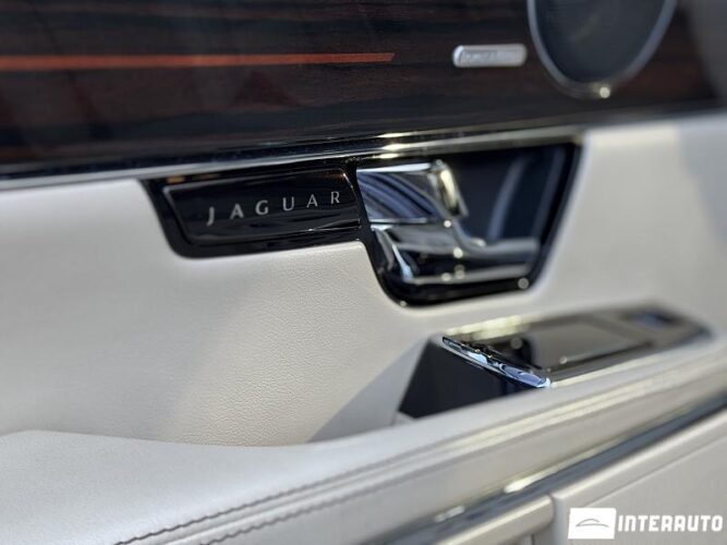 Jaguar XJ 55 interauto-car