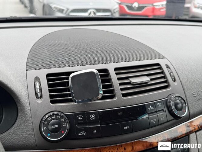 Mercedes E 220 39 interauto-car