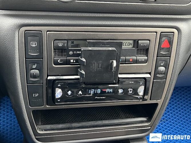 Volkswagen Passat 34 interauto-car