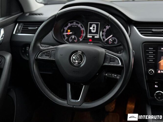 Skoda Octavia 38 interauto-car