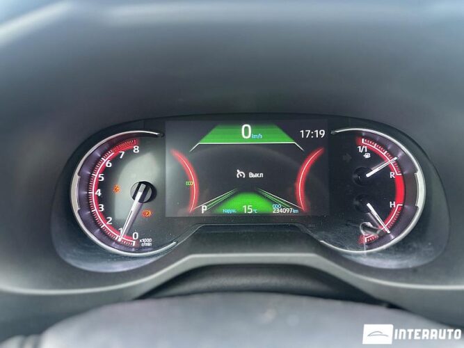 Toyota Rav-4 41 interauto-car