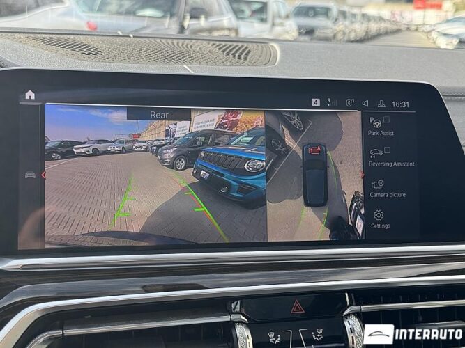 BMW X5 4.0i 48 interauto-car