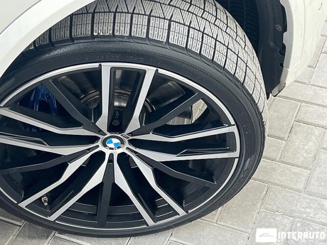 BMW X5 3.0D 44 interauto-car