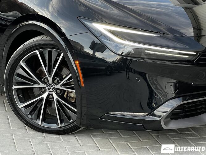 Toyota Prius 62 interauto-car